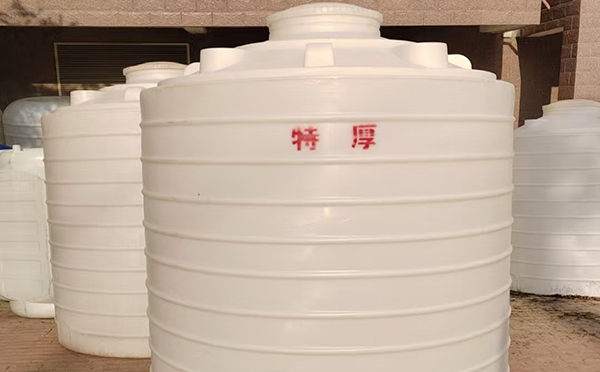 特厚正宁塑料桶批量交付实录：强化结构应对严苛储运环境